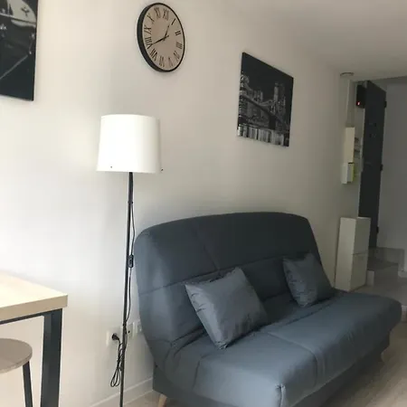 Moderne Au Calme Lägenhet *